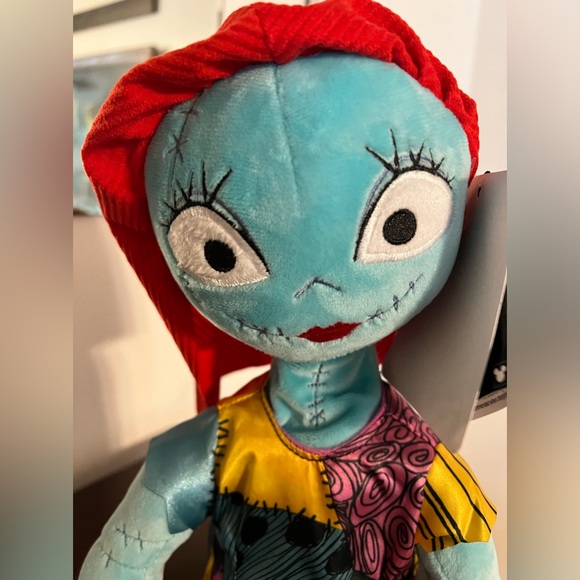 The Night Before Christmas  Sally Animation Doll - Picture 4 of 11